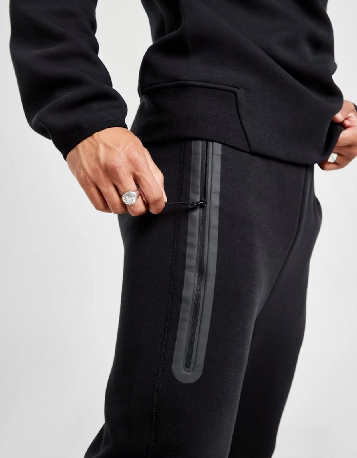Nike Tech Fleece Joggers